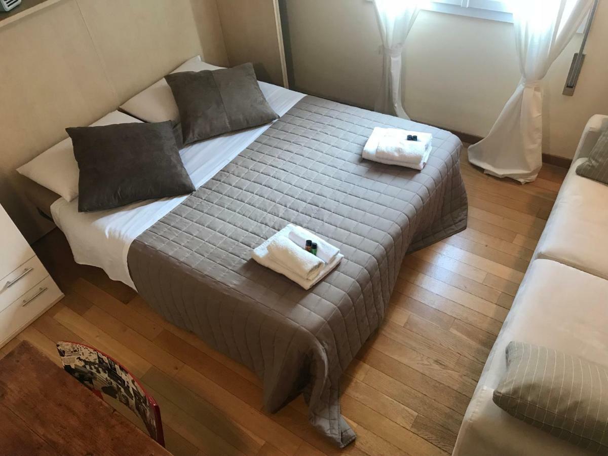 San Domenico Apartment بولونيا المظهر الخارجي الصورة